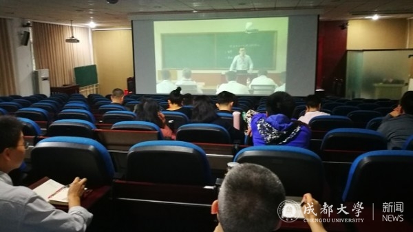 yl6809永利官网组织教师观摩全国高校思想政治理论课教学展示活动 20190930170150n911umdEt5_full.jpg